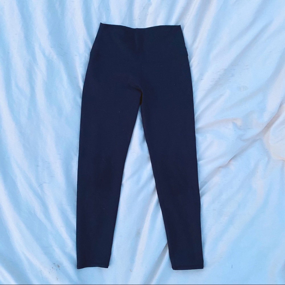 Black aerie leggings